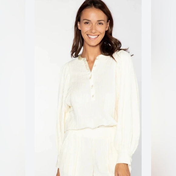 S’EDGE Reeves Top in Frosting size Large - Picture 2 of 10